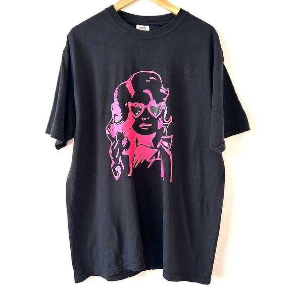 Dolly Parton Neon Pink on Black T-Shirt SZ XL - Picture 1 of 4